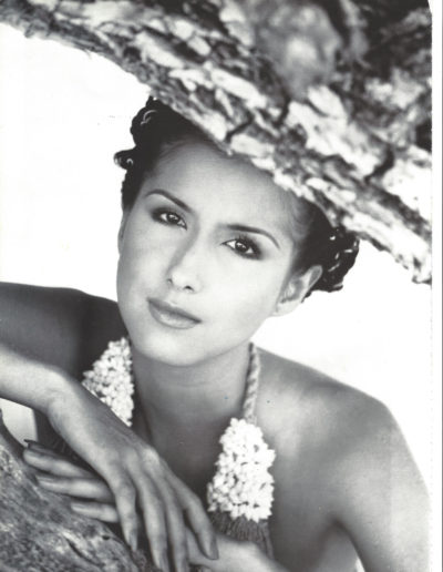 Front Montgomery Kaew Magazine 1995 (15)